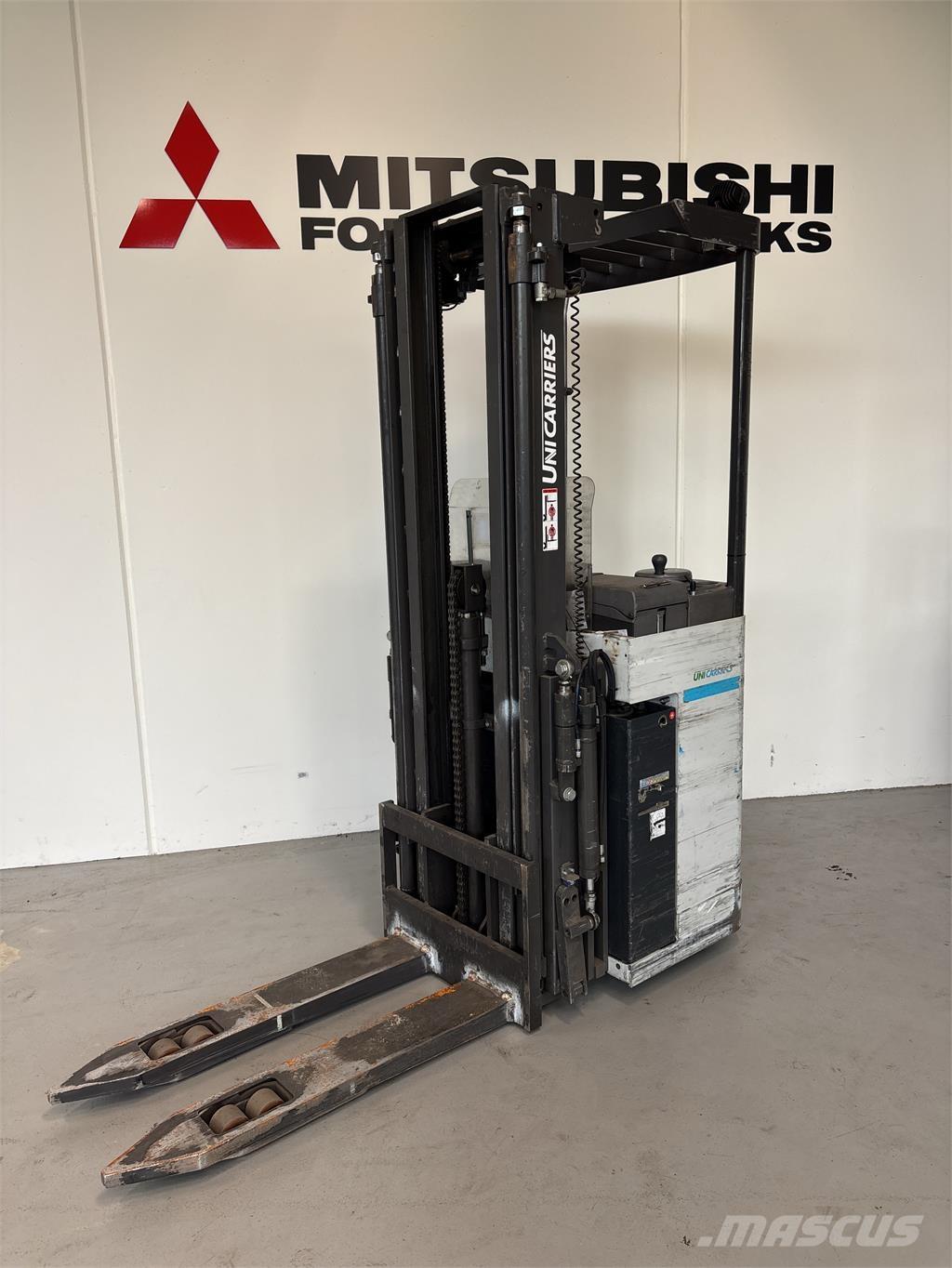 Atlet A160 行走式堆垛机