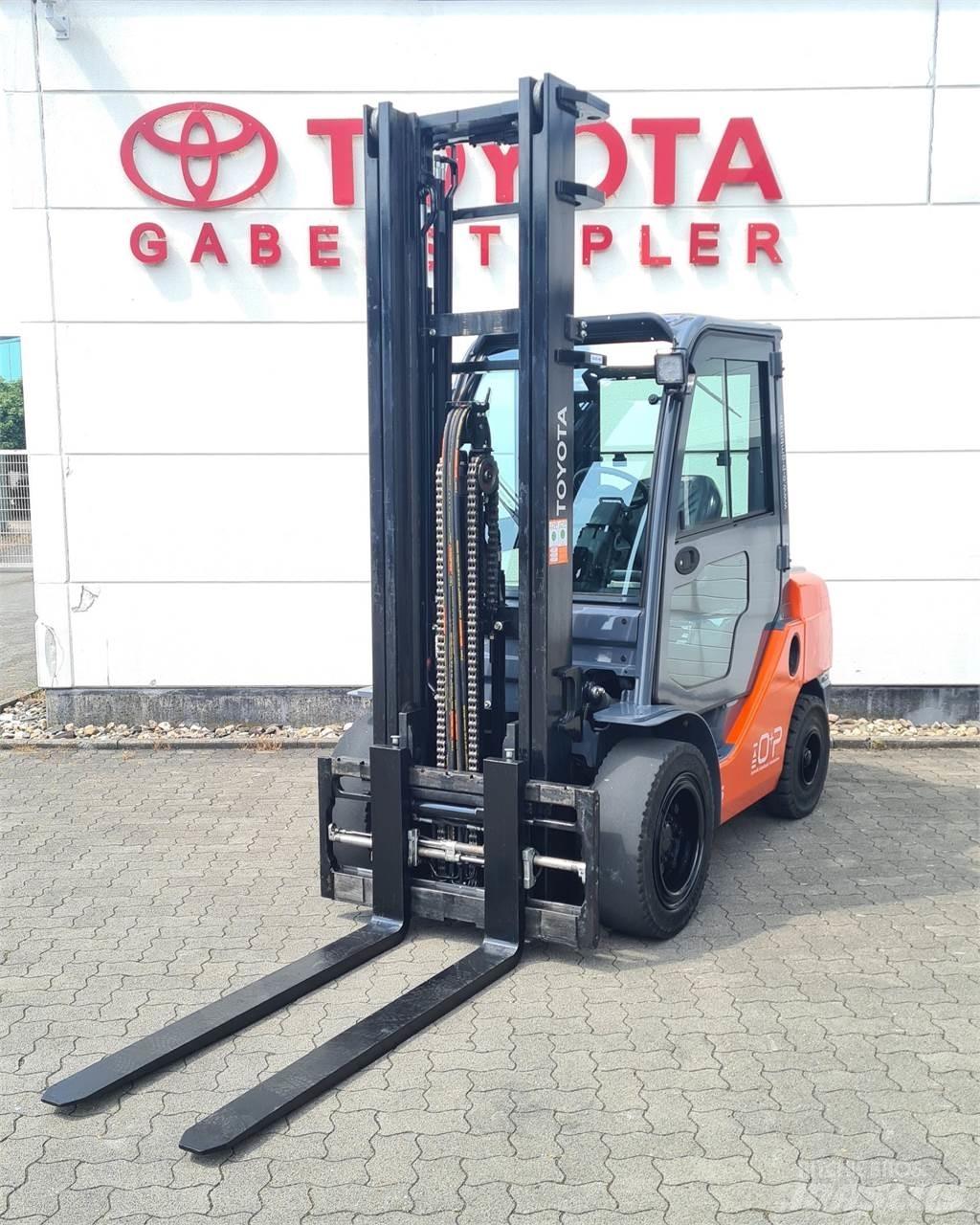 Toyota 02-8FDJF35 柴油叉车