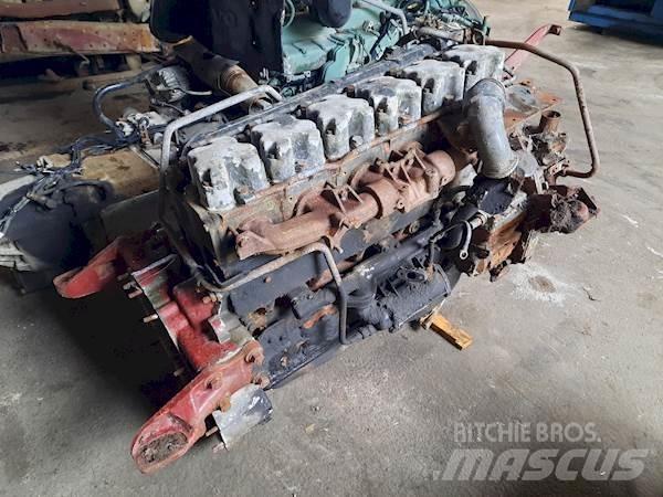 Renault 6 CILINDER 发动机