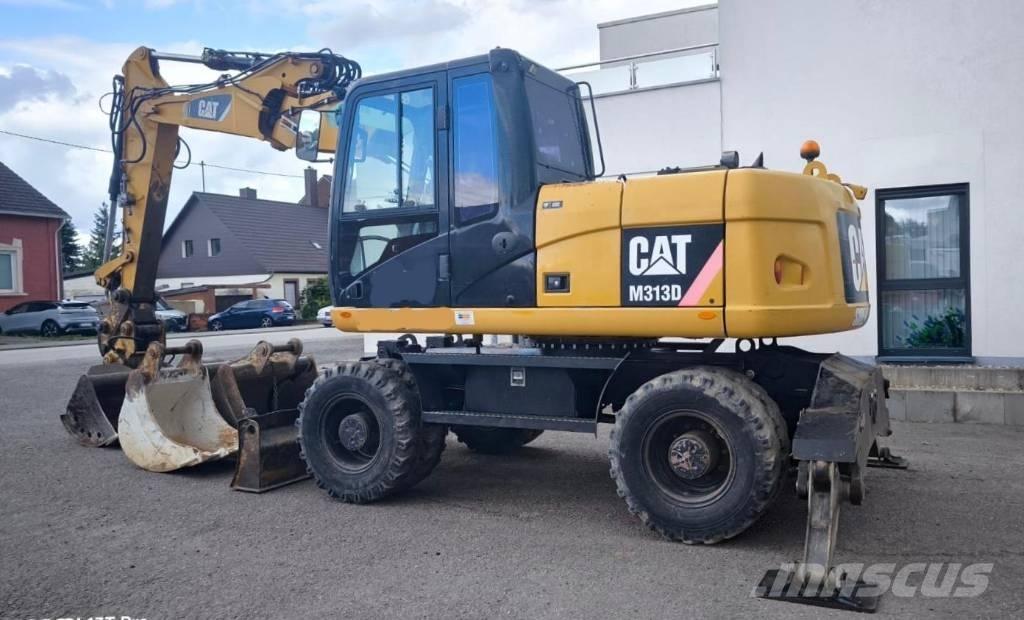 CAT M 313 D 轮式挖掘机