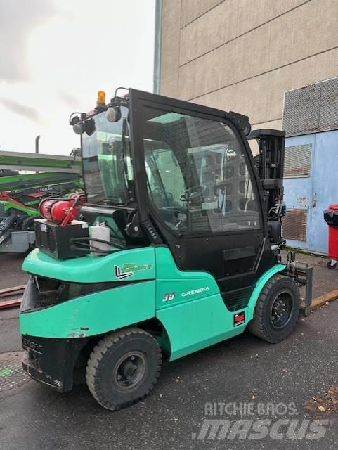 Mitsubishi FD 35 N 柴油叉车