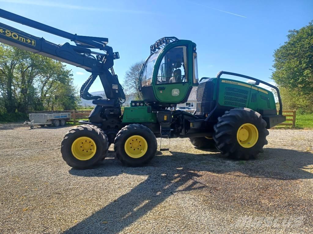 John Deere 1070e 收割机