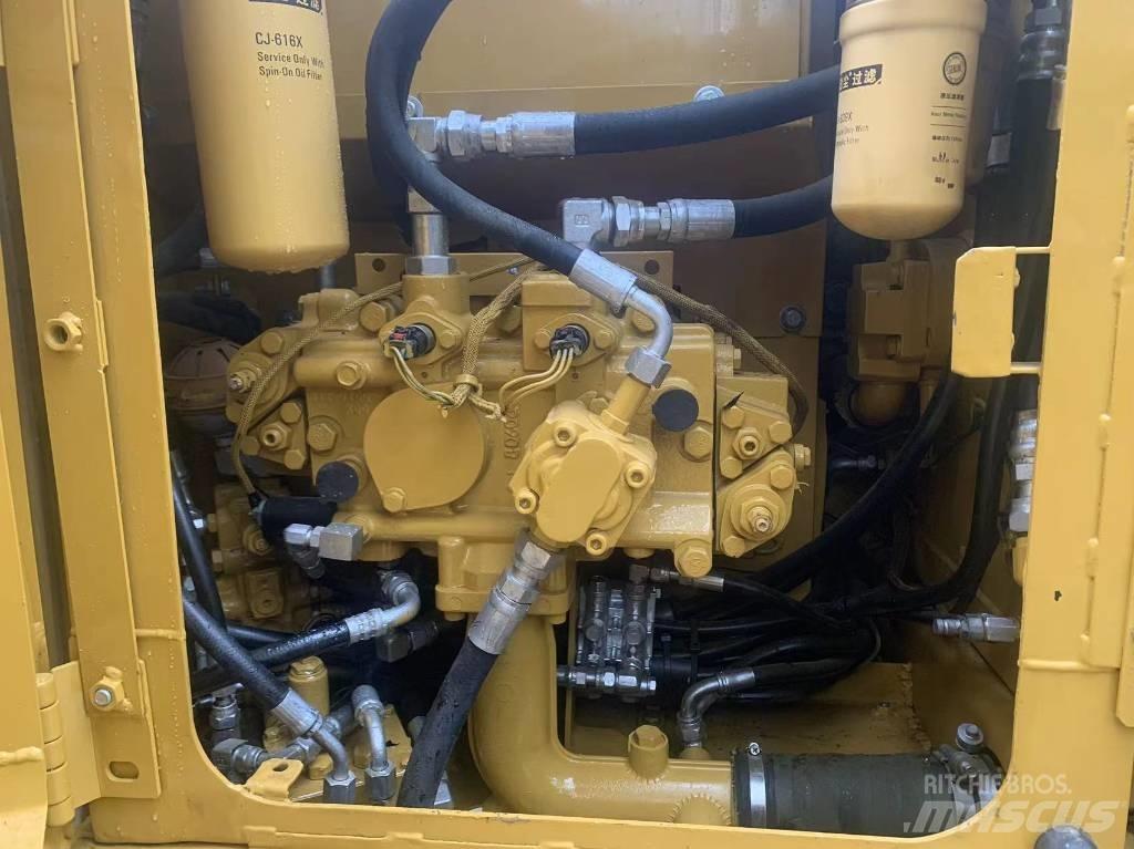 CAT 312D 履带挖掘机