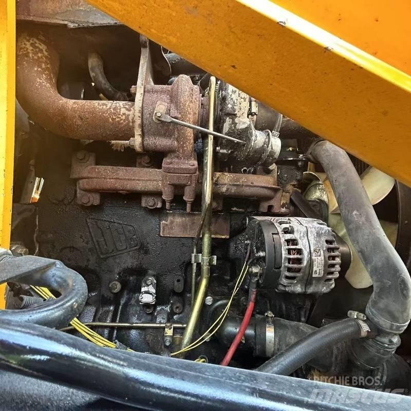 JCB 4 CX 反铲装载机
