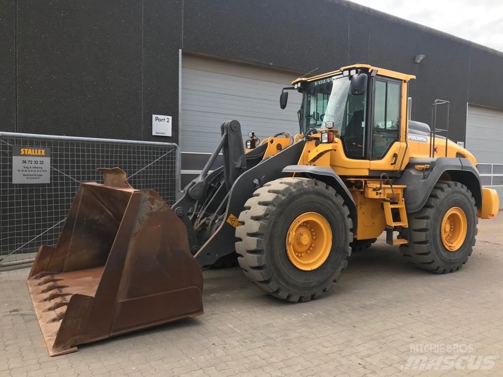 Volvo L110H 轮式装载机