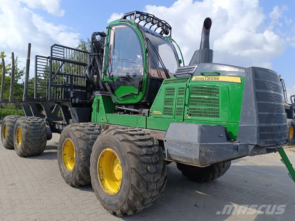 John Deere 1510 G 集运机