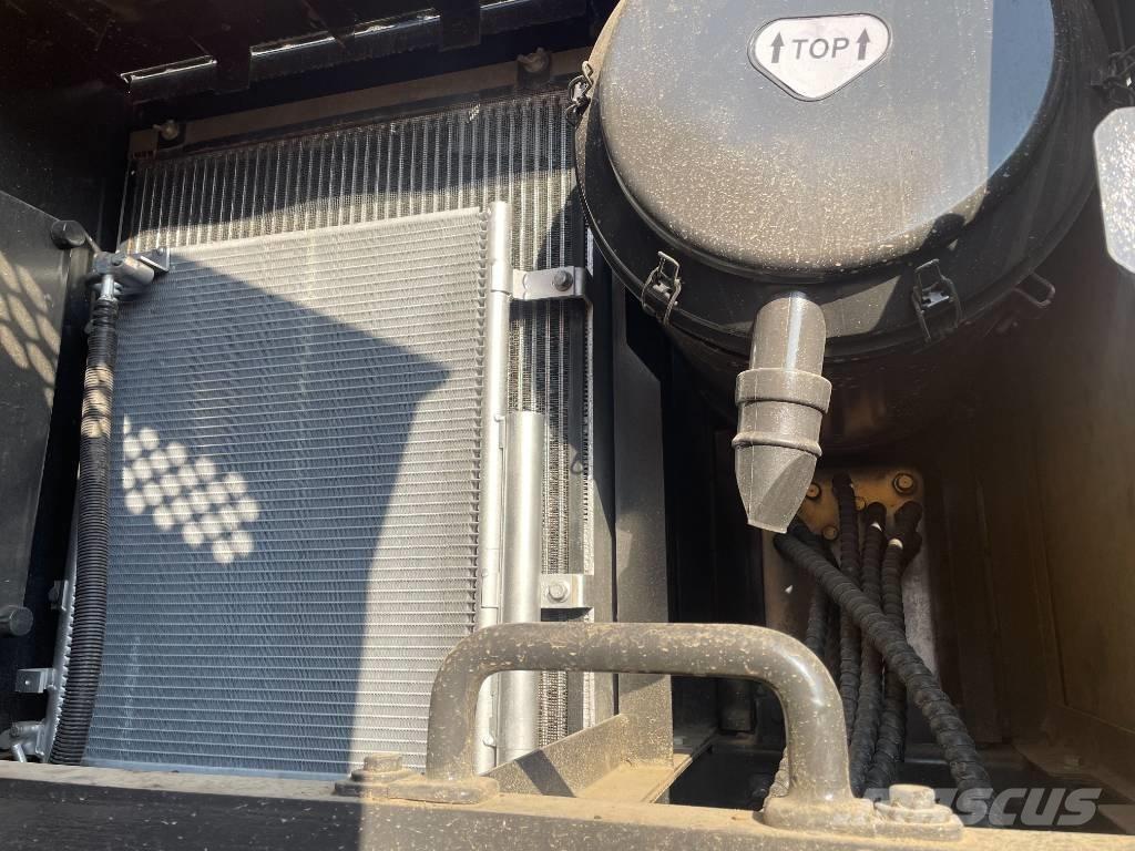 Volvo EC 290 履带挖掘机