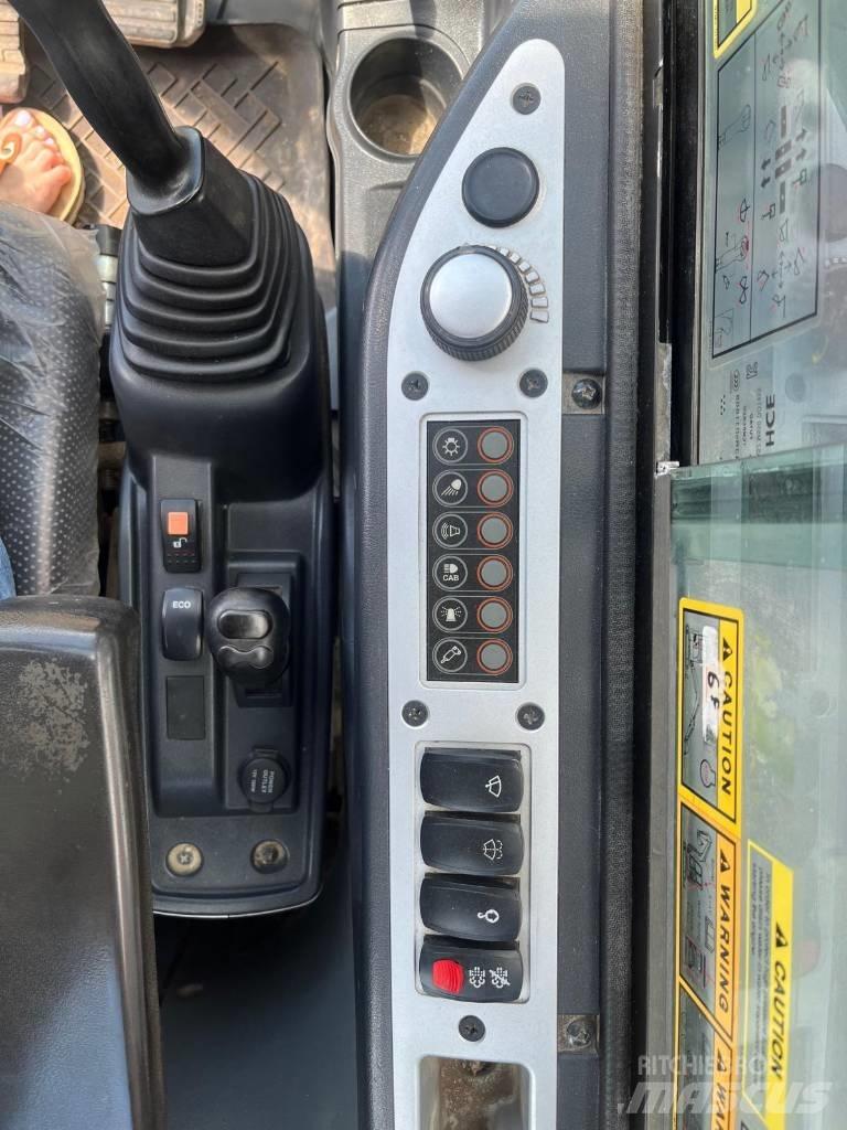 Hyundai HX 85 A 中型挖掘机