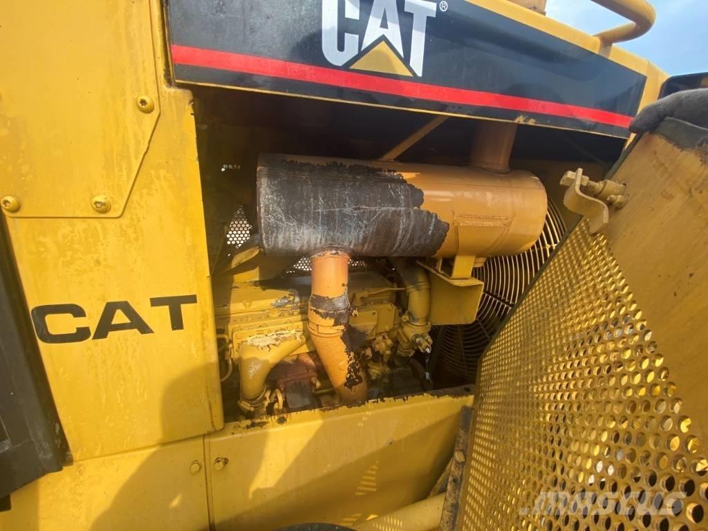 CAT D6R 履带式推土机