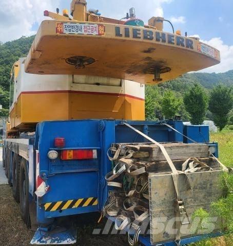 Liebherr LTM 1120 全地面起重机︳移动式起重机