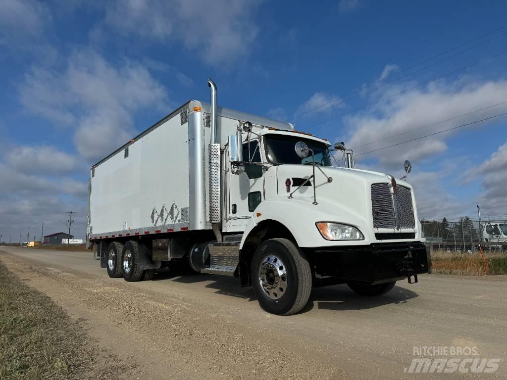 Kenworth T 440 厢式货车