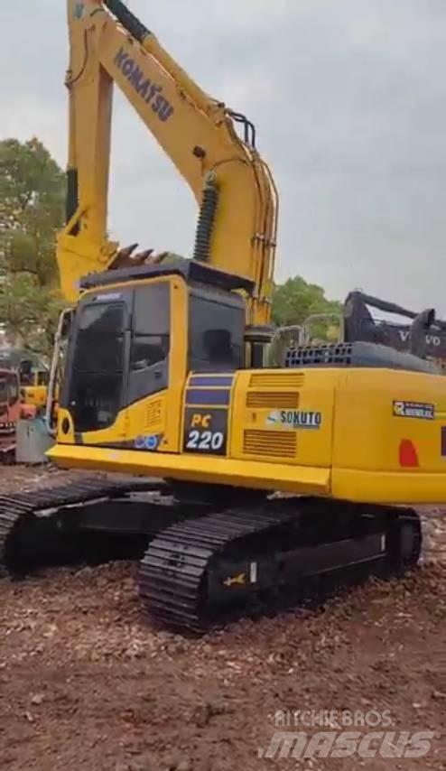 Komatsu pc220-8 履带挖掘机