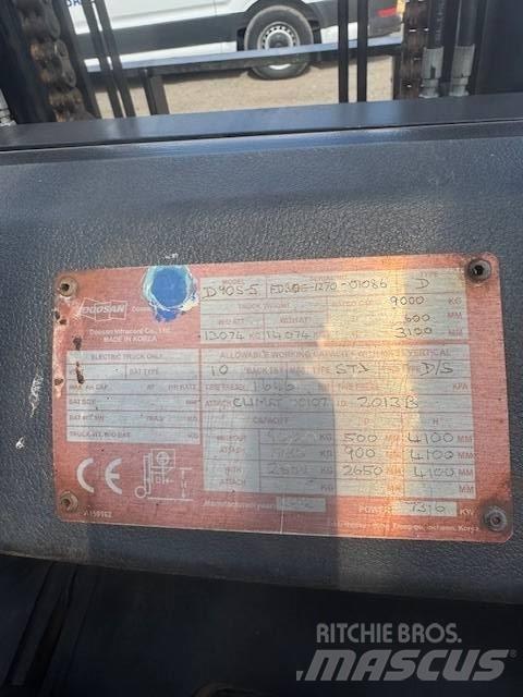 Doosan D 90 S-5 柴油叉车