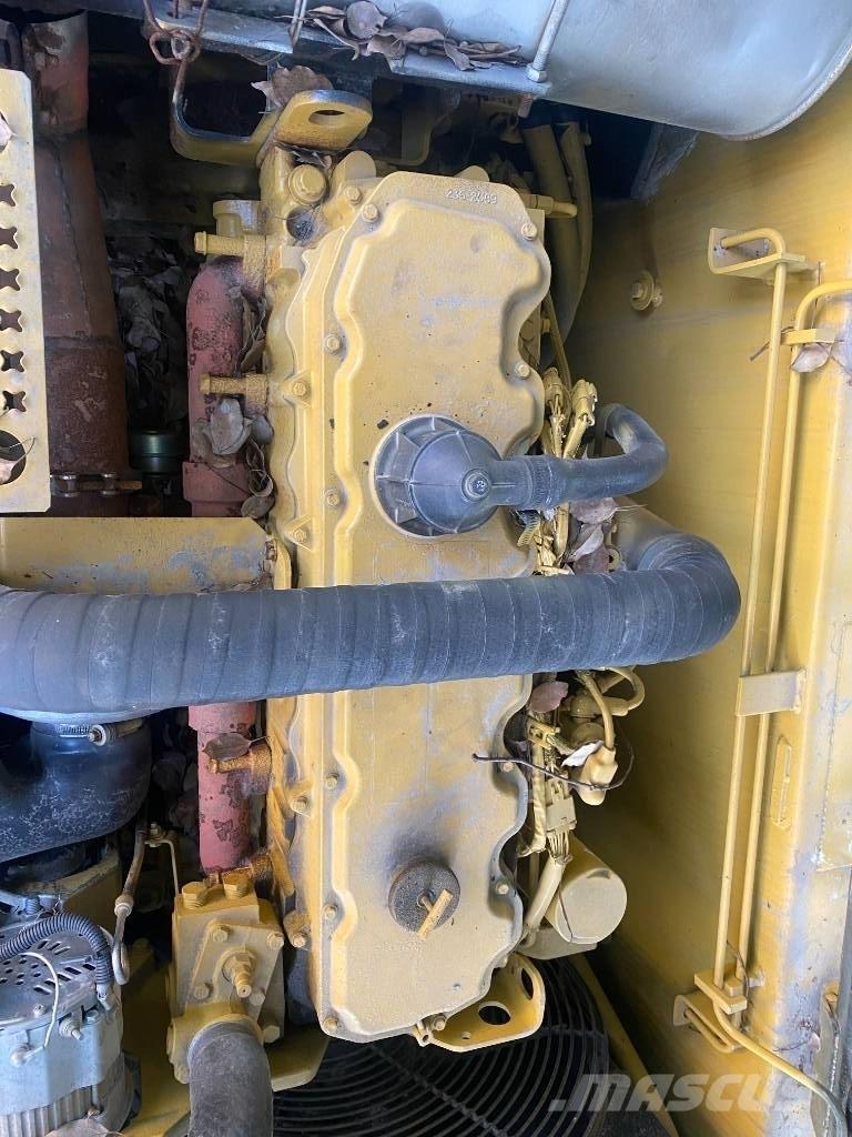 CAT 325 C 履带挖掘机