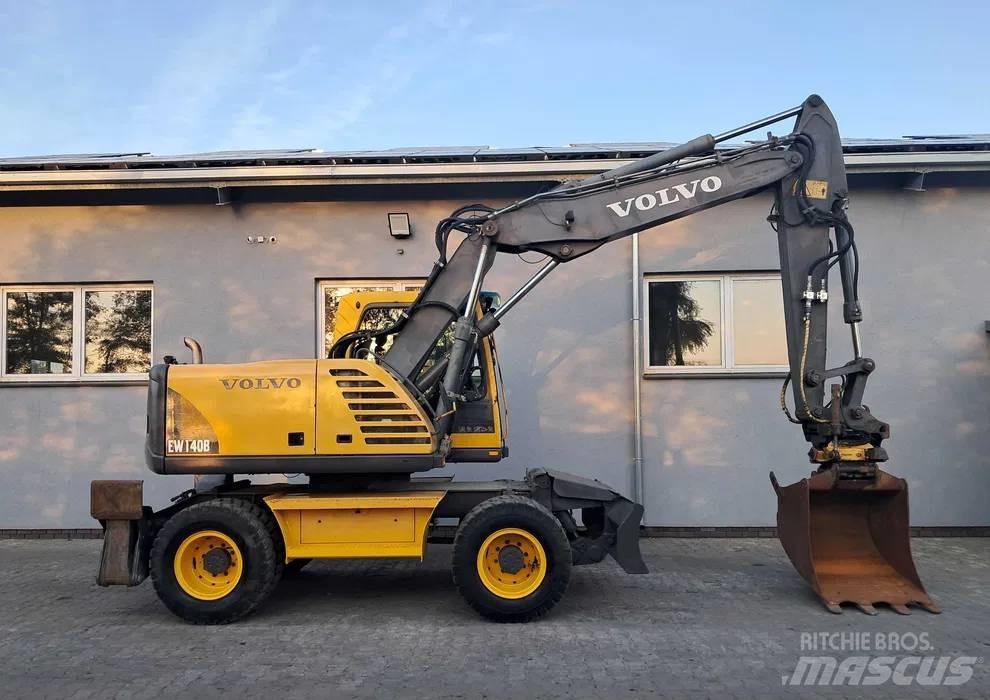 Volvo EW 140 B 轮式挖掘机