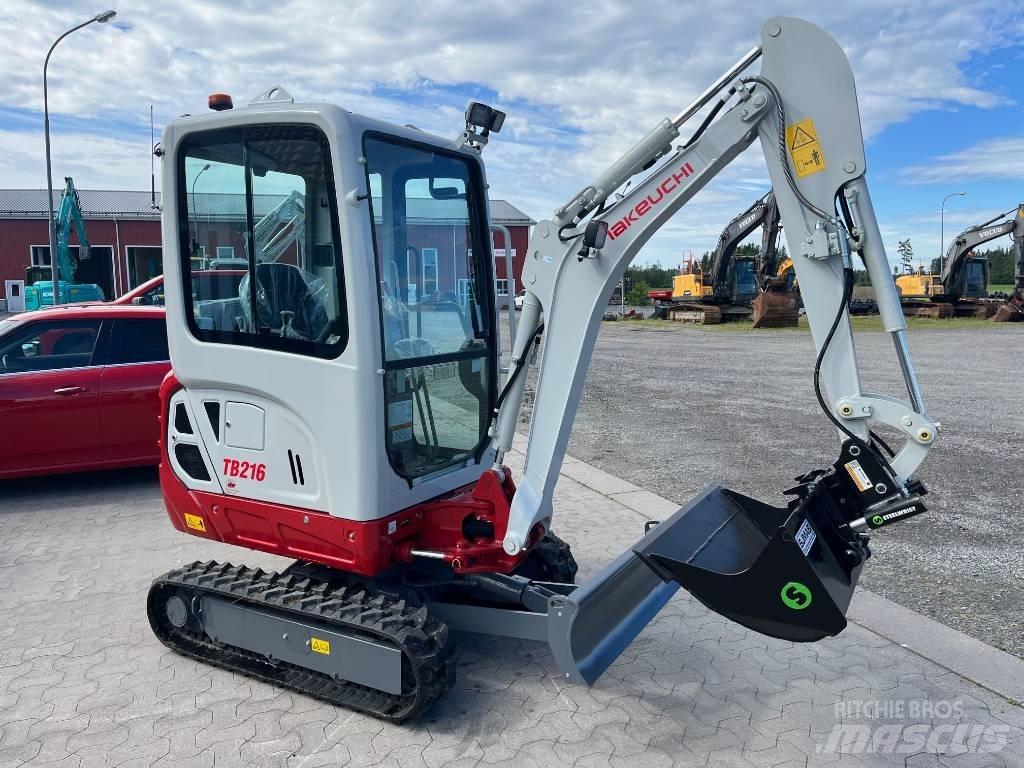 Takeuchi TB216 小型挖掘机