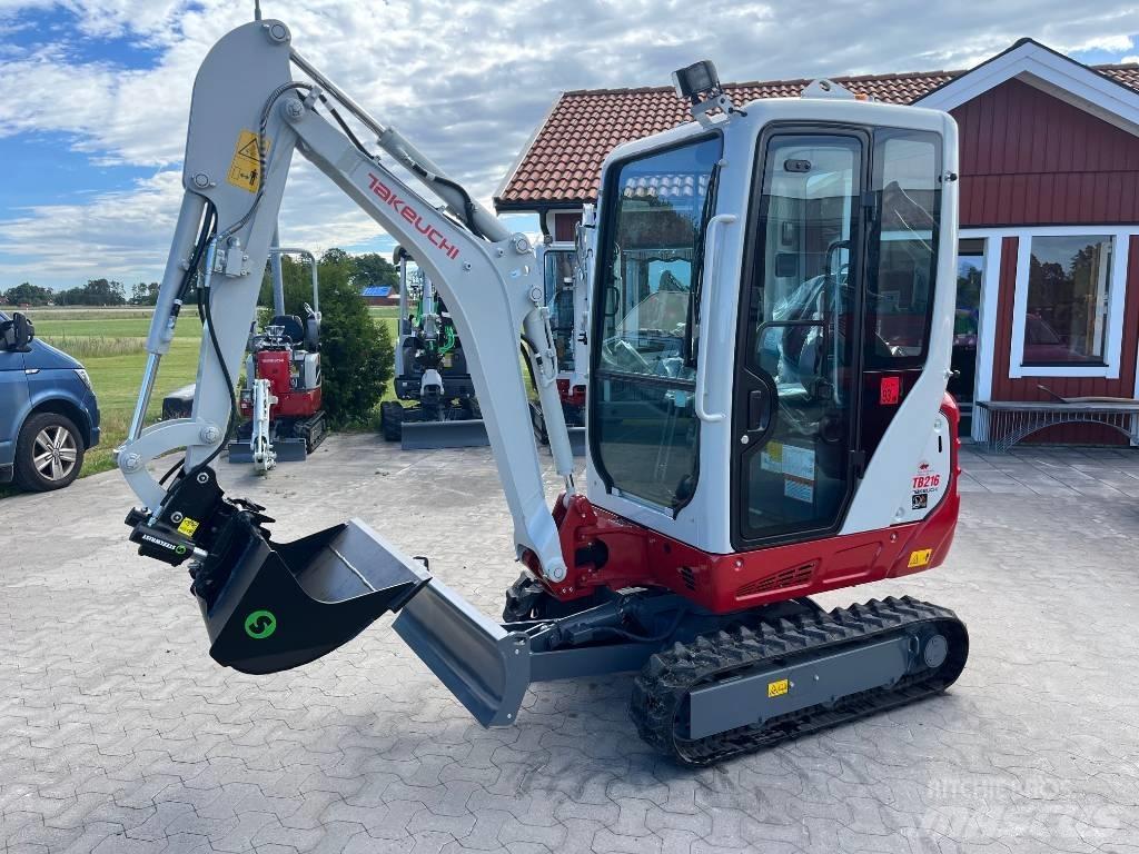 Takeuchi TB216 小型挖掘机