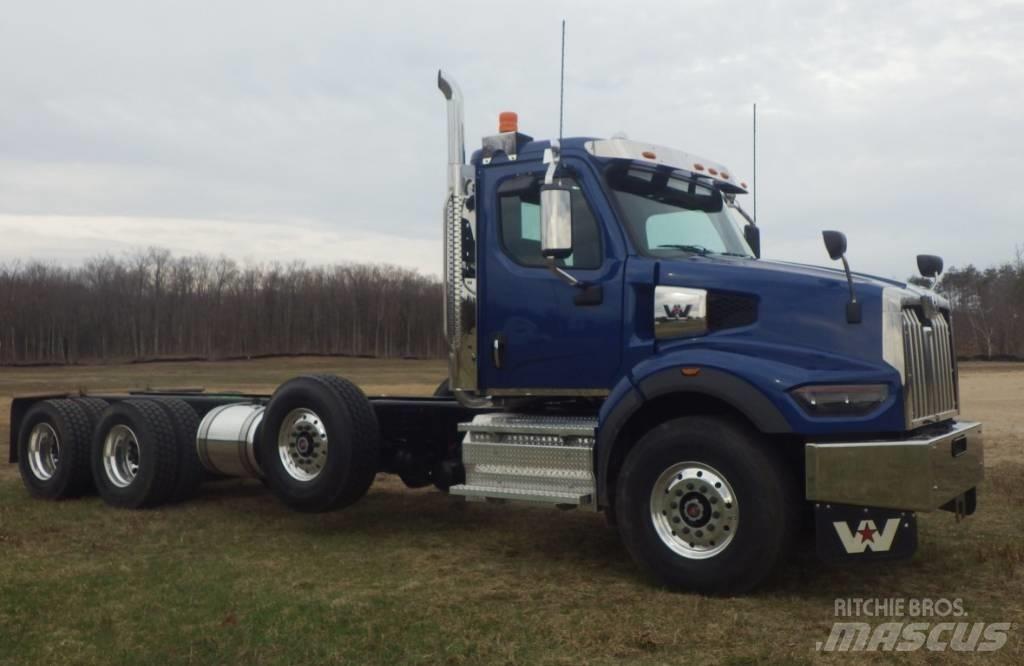 Western Star 49 X 平板车