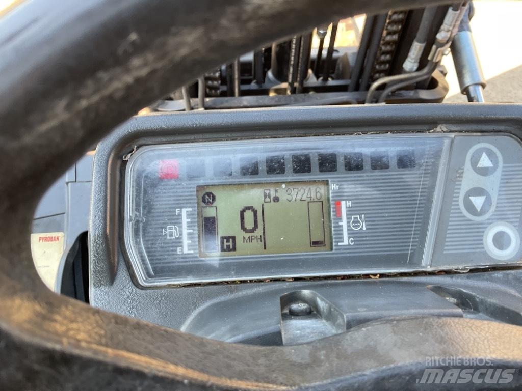 CAT DP30NT 柴油叉车