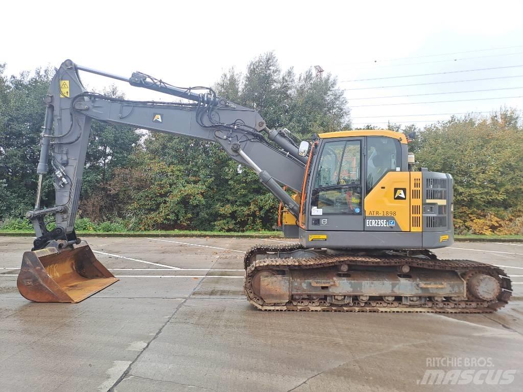 Volvo ECR235EL 履带挖掘机