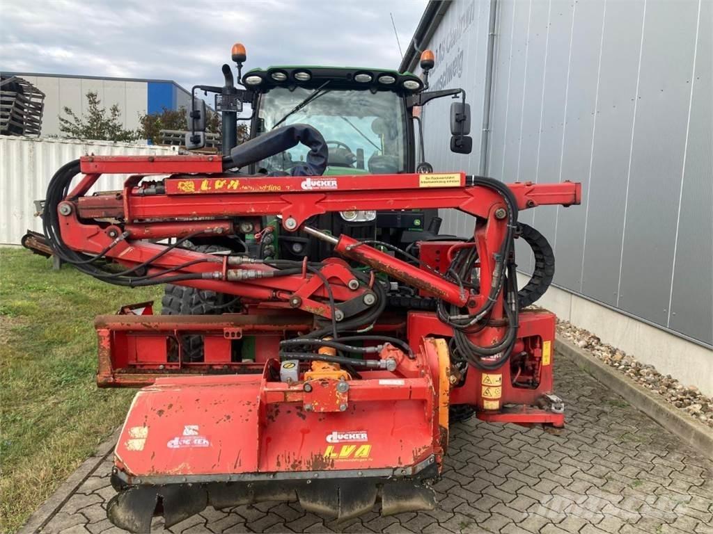 John Deere 6110R 拖拉机/农用车