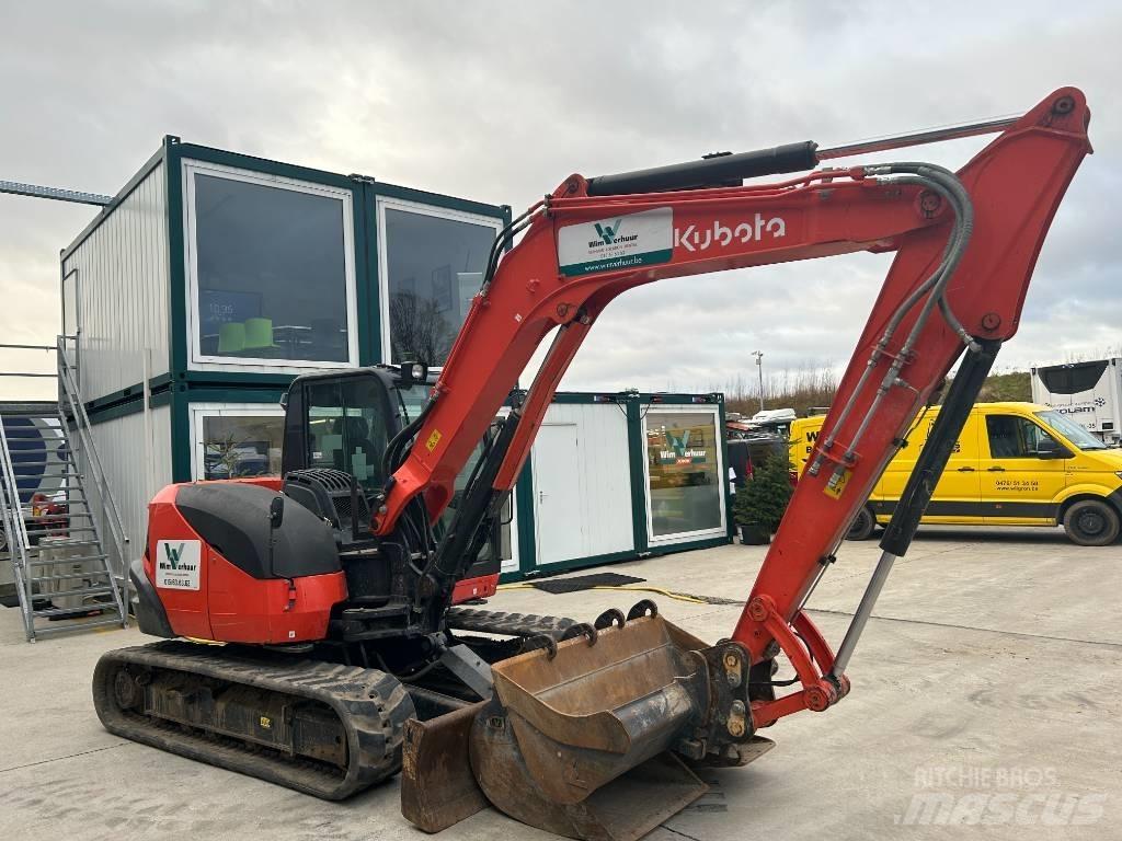 Kubota KX 080-4 中型挖掘机