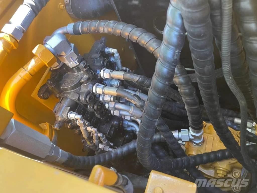 Sany SY75C 中型挖掘机