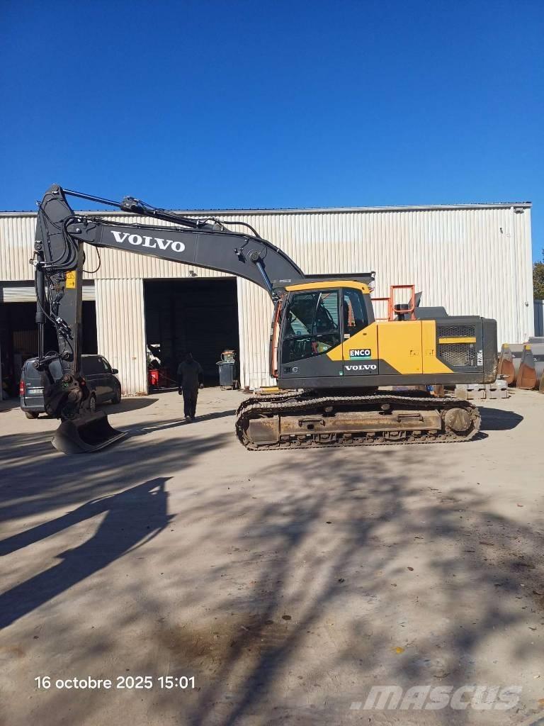 Volvo EC220 ELN 履带挖掘机