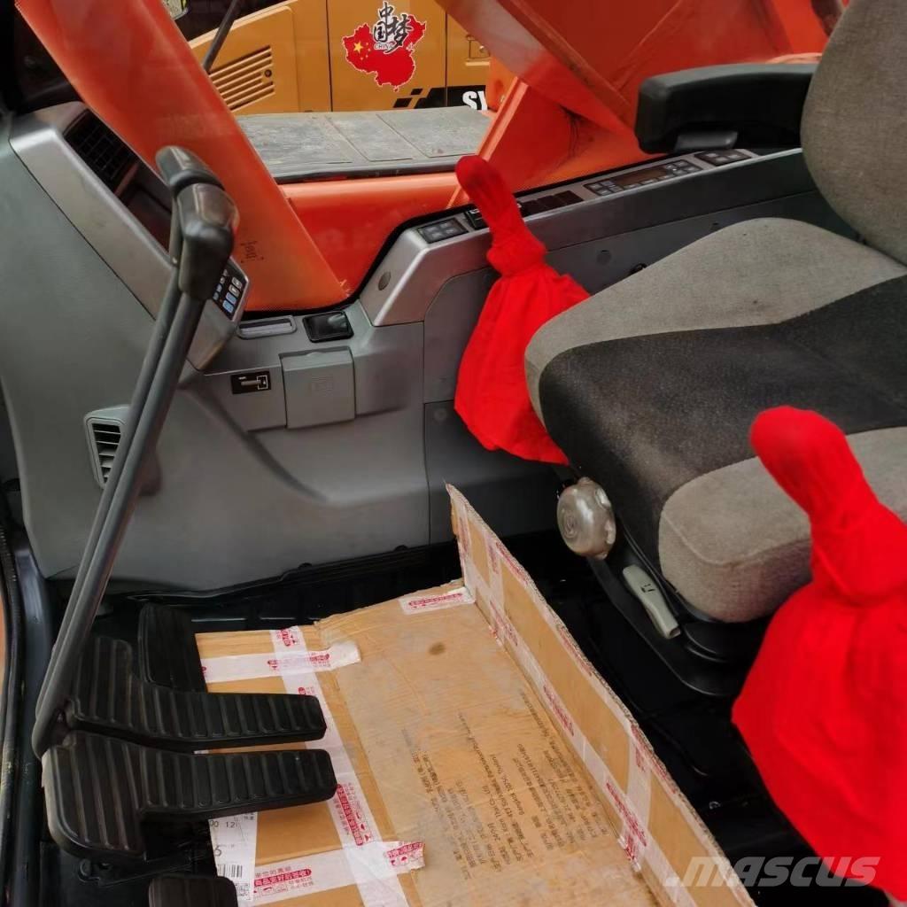 Doosan DX 300 LC 履带挖掘机