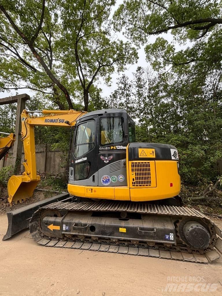 CAT pc 128us 中型挖掘机