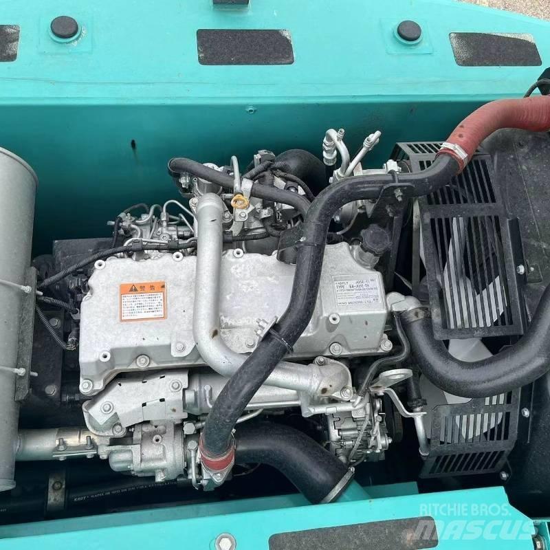 Kobelco SK 200 履带挖掘机