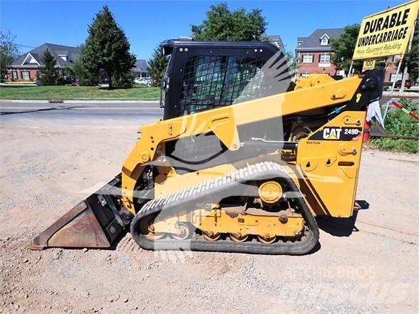 CAT 249D 滑移装载机