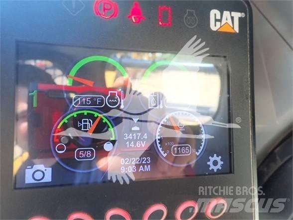CAT 259D3 滑移装载机