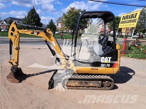 CAT 301.7D 小型挖掘机