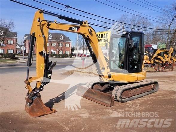 CAT 305.5E CR 小型挖掘机