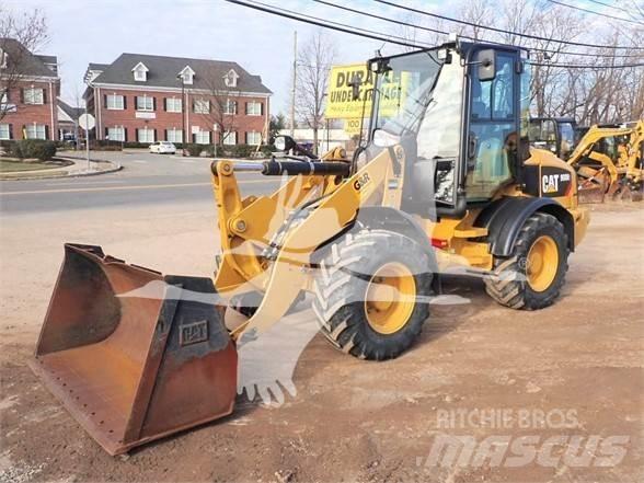CAT 908H2 轮式装载机