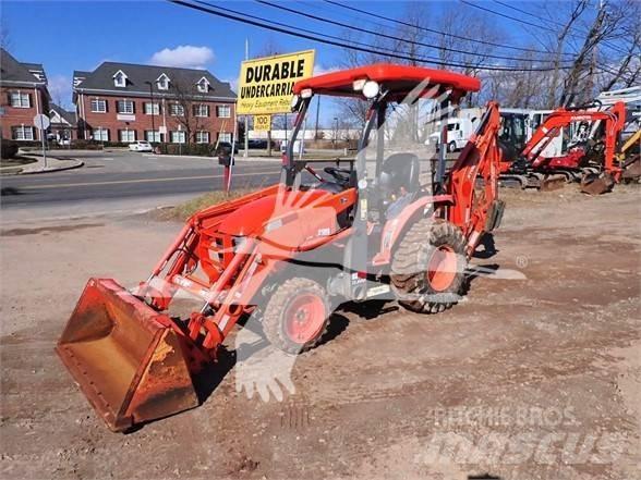Kubota B26 反铲装载机