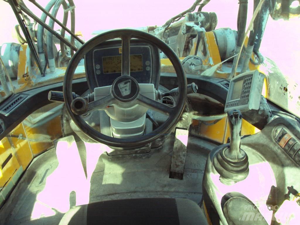JCB 436 Wastemaster 轮式装载机
