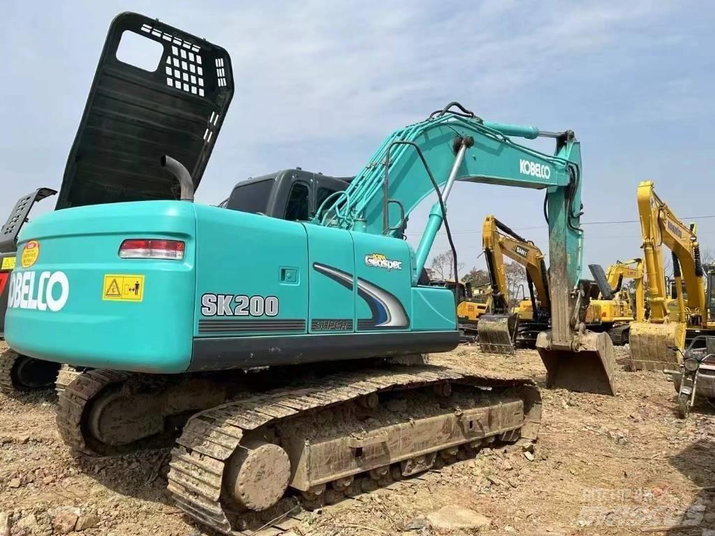 Kobelco SK 200 履带挖掘机