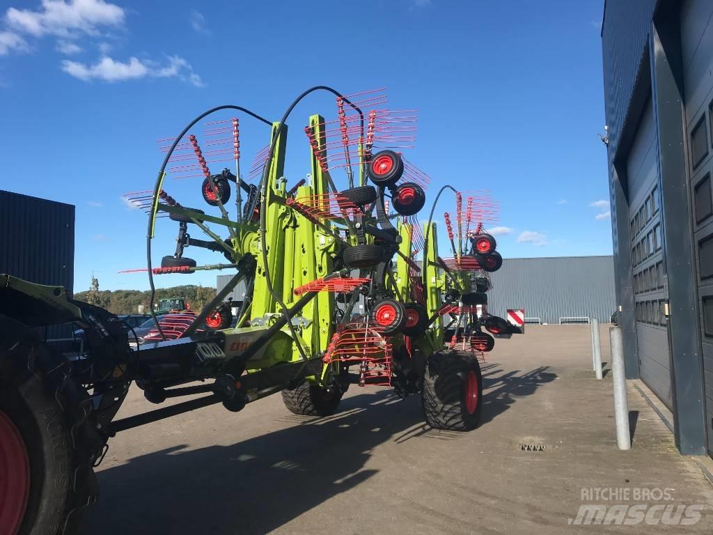 CLAAS Liner 4700 犁耙和摊草机
