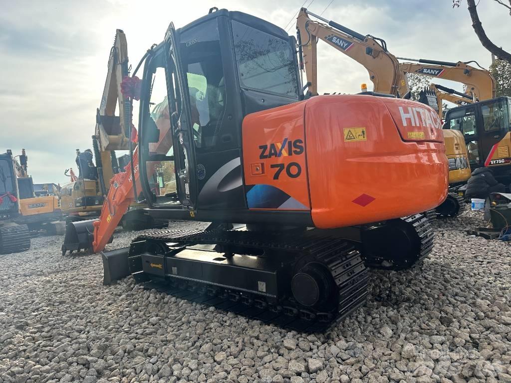 Hitachi ZX 70 小型挖掘机