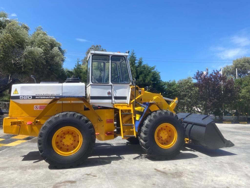 International 520A 轮式装载机