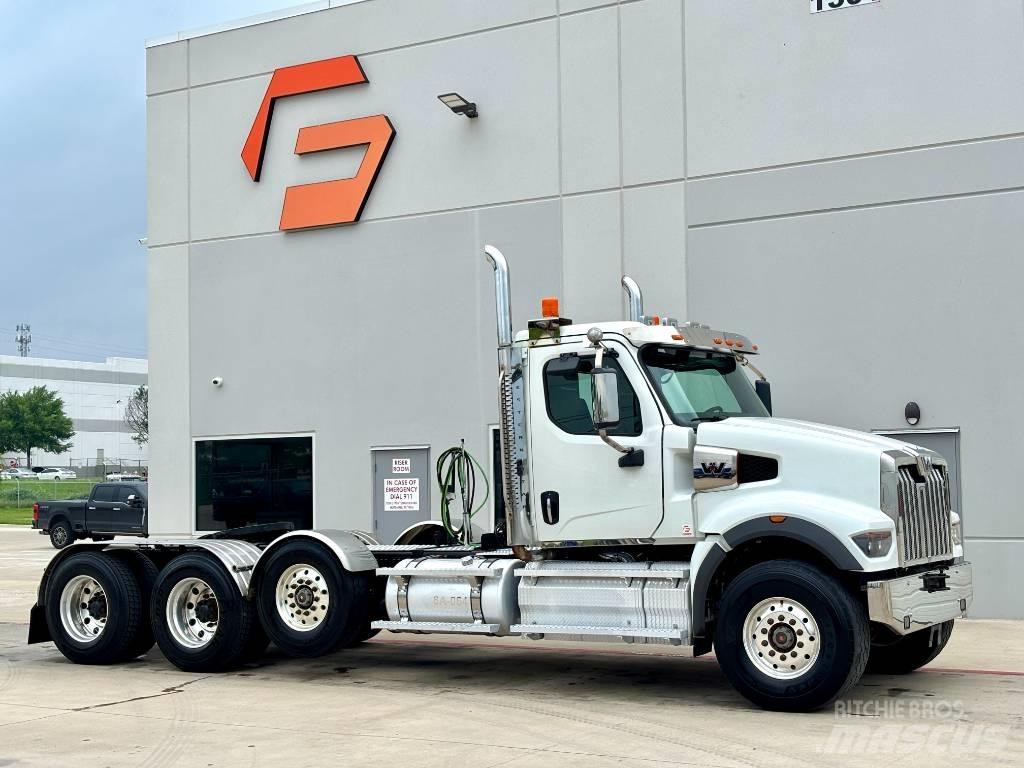 Western Star 49 X 牵引车