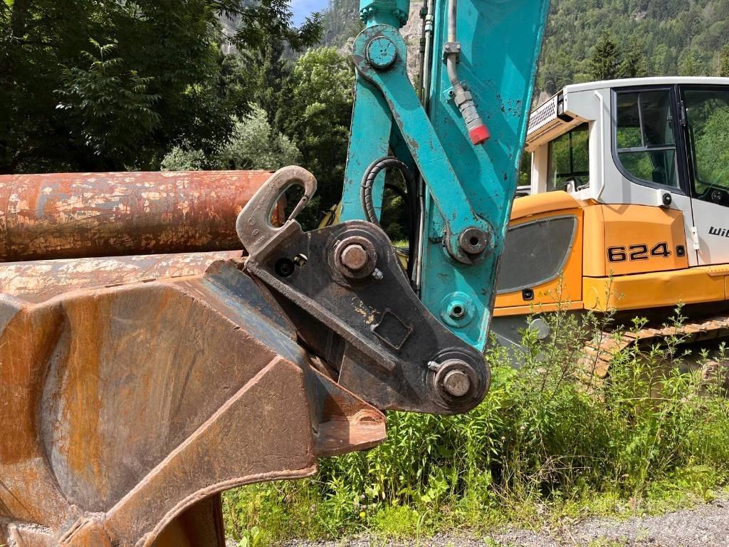 Kobelco SK200SR 履带挖掘机