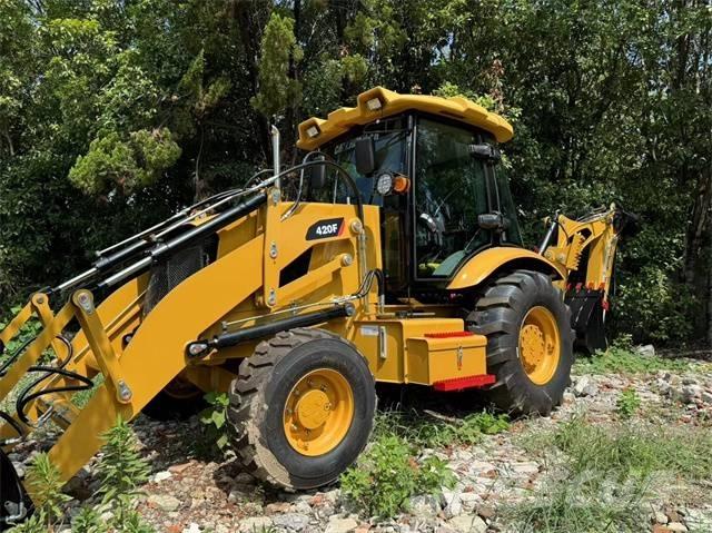 CAT 420 F 反铲装载机