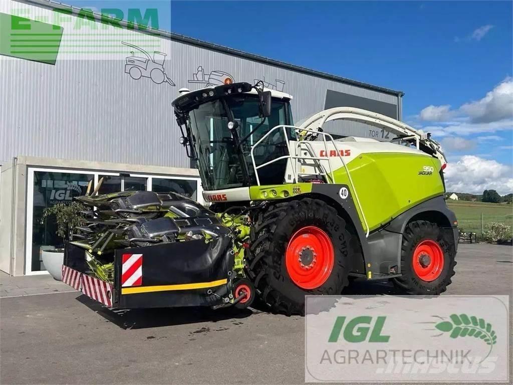 CLAAS jaguar 930 自走式青贮饲料收割机