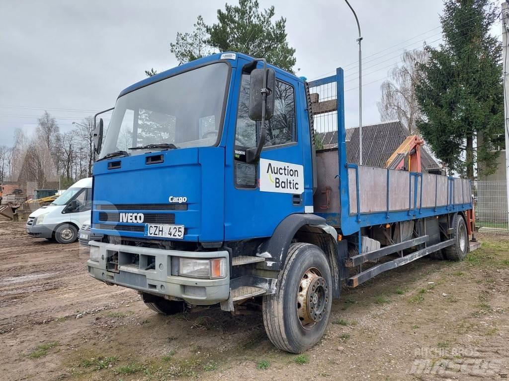 Iveco 180E18 平板栏板货车
