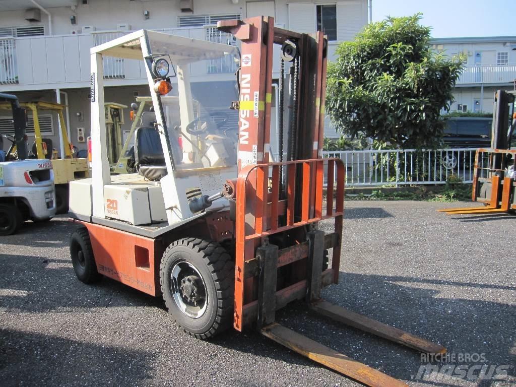 Nissan PH02A20 其他叉车