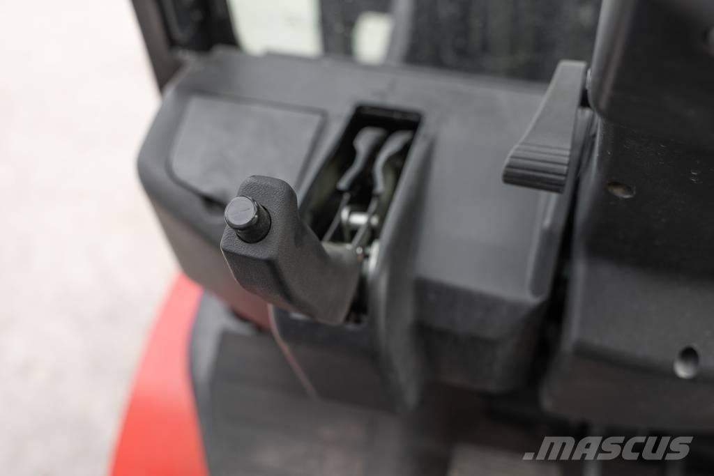 Manitou MI 30 D 柴油叉车