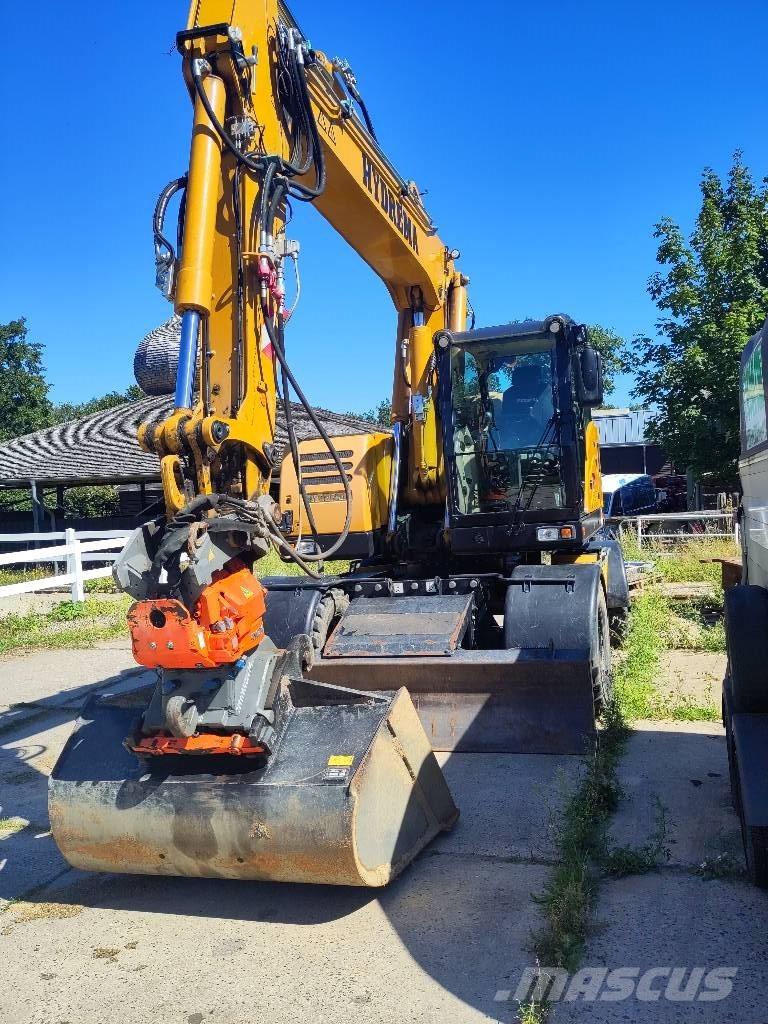 Hydrema MX 18 轮式挖掘机